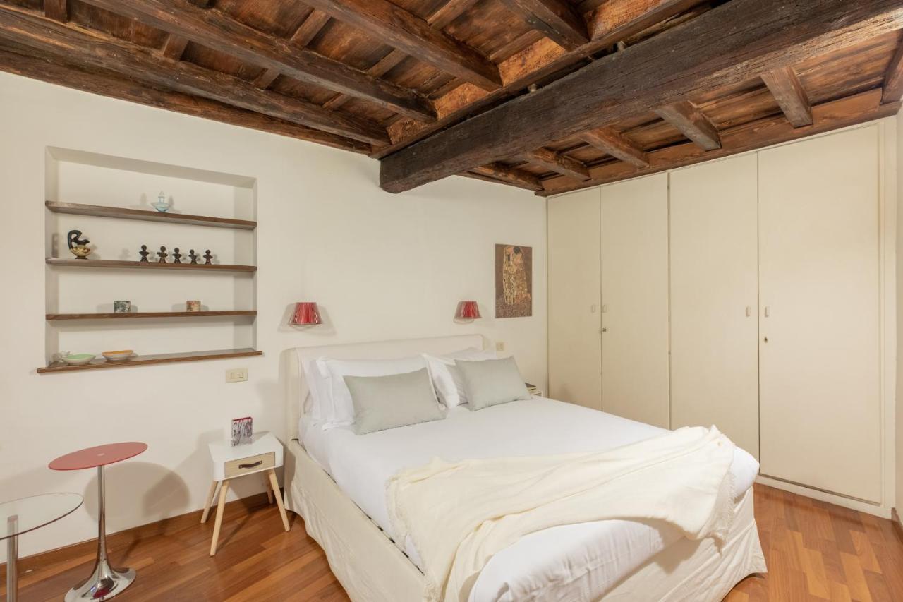 Iflat Comfy Apartament In Campo De' Fiori Rom Eksteriør billede